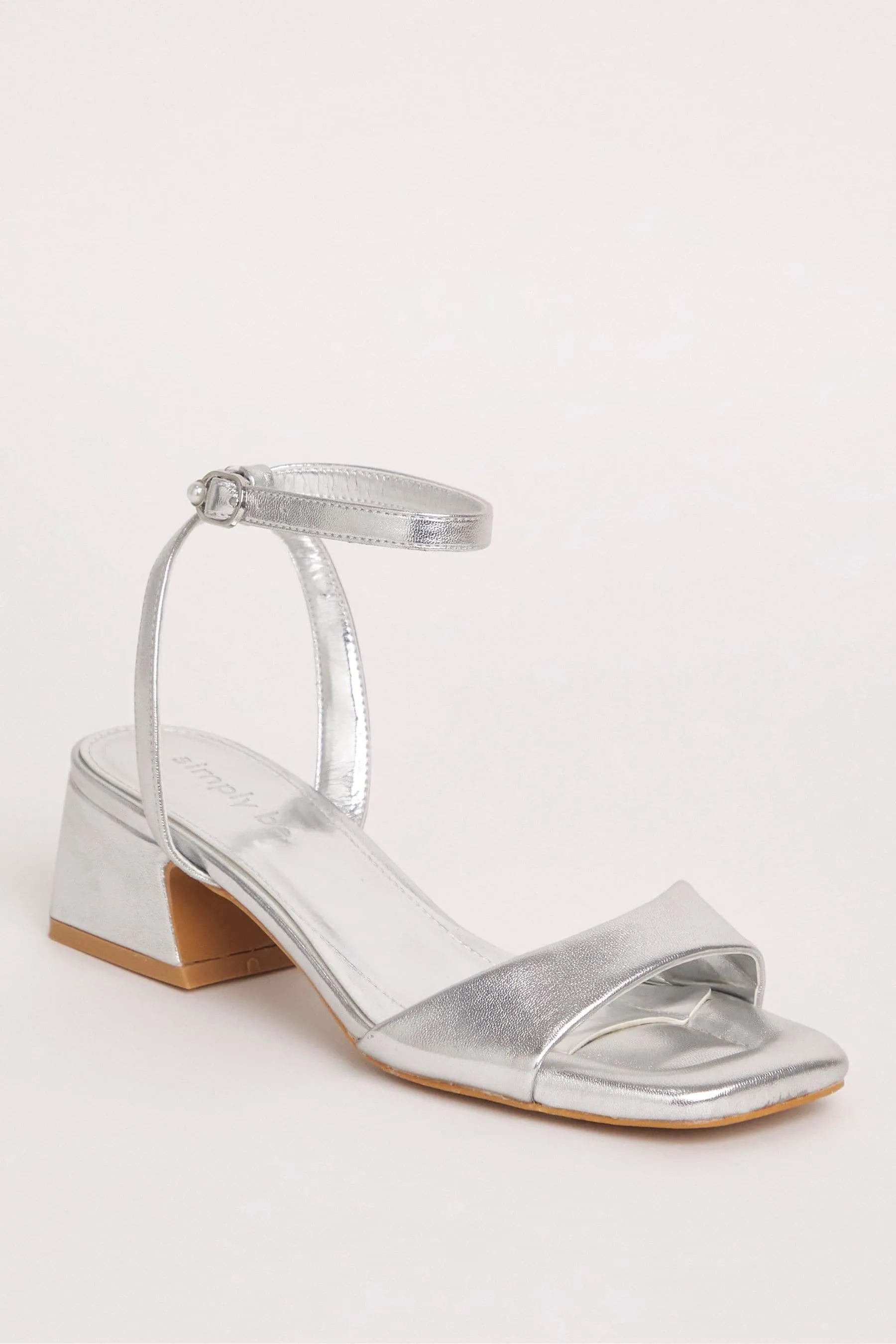 Simply Be - Scarpe effetto nudo con tacco basso e largo